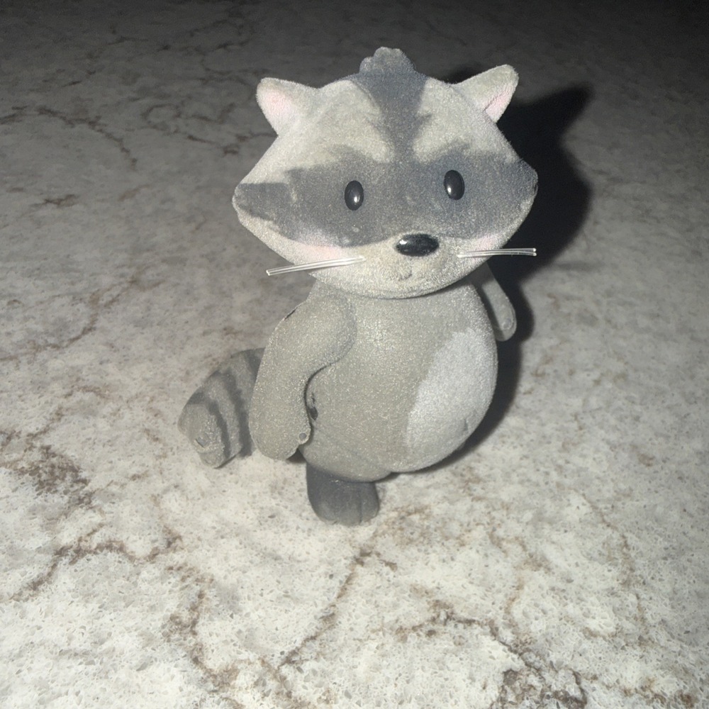 Li'l Woodzeez Diggadilly Raccoon Figure Toy Flocked Standing Small 3 Inch